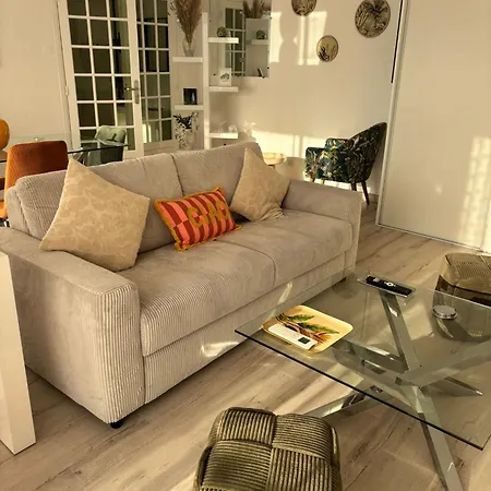 Luxury Stay, Proche Gare & Sanctuaire, Climatisation Лурд