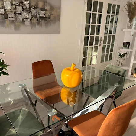 Апартаменты Luxury Stay, Proche Gare & Sanctuaire, Climatisation *