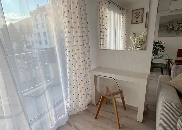 Luxury Stay, Proche Gare & Sanctuaire, Climatisation * Лурд