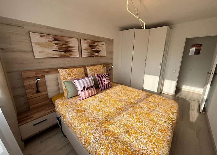 Luxury Stay, Proche Gare & Sanctuaire, Climatisation Лурд