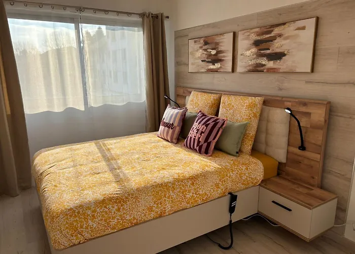 Luxury Stay, Proche Gare & Sanctuaire, Climatisation Лурд