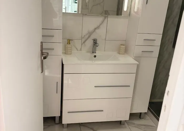 Luxury Stay, Proche Gare & Sanctuaire, Climatisation