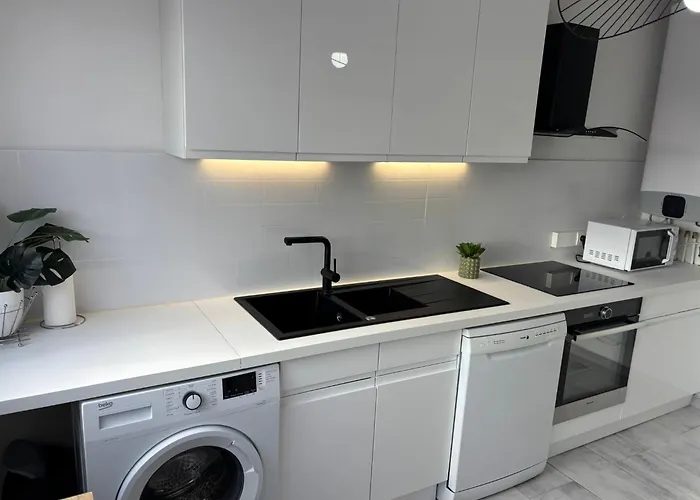 Luxury Stay, Proche Gare & Sanctuaire, Climatisation Apartment Lourdes