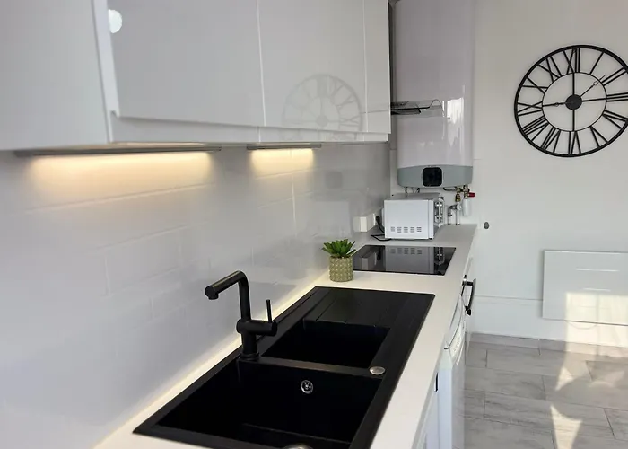 Luxury Stay, Proche Gare & Sanctuaire, Climatisation Apartamento *