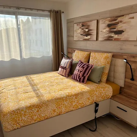 Luxury Stay, Proche Gare & Sanctuaire, Climatisation لورد